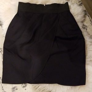 Size S/M : Wilfred 100% silk ! Soft and Comfy 👗💖